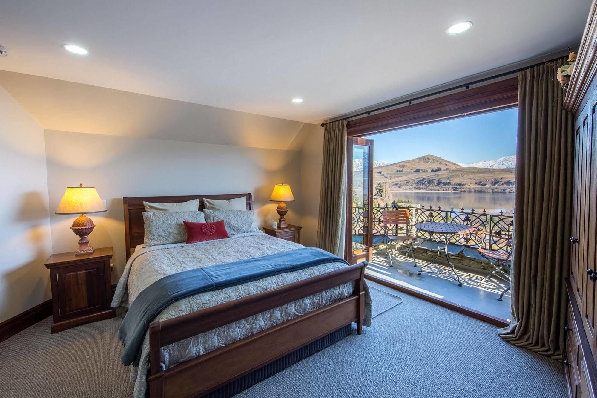 Stoneridge Estate Hotel Куийнстаун Екстериор снимка