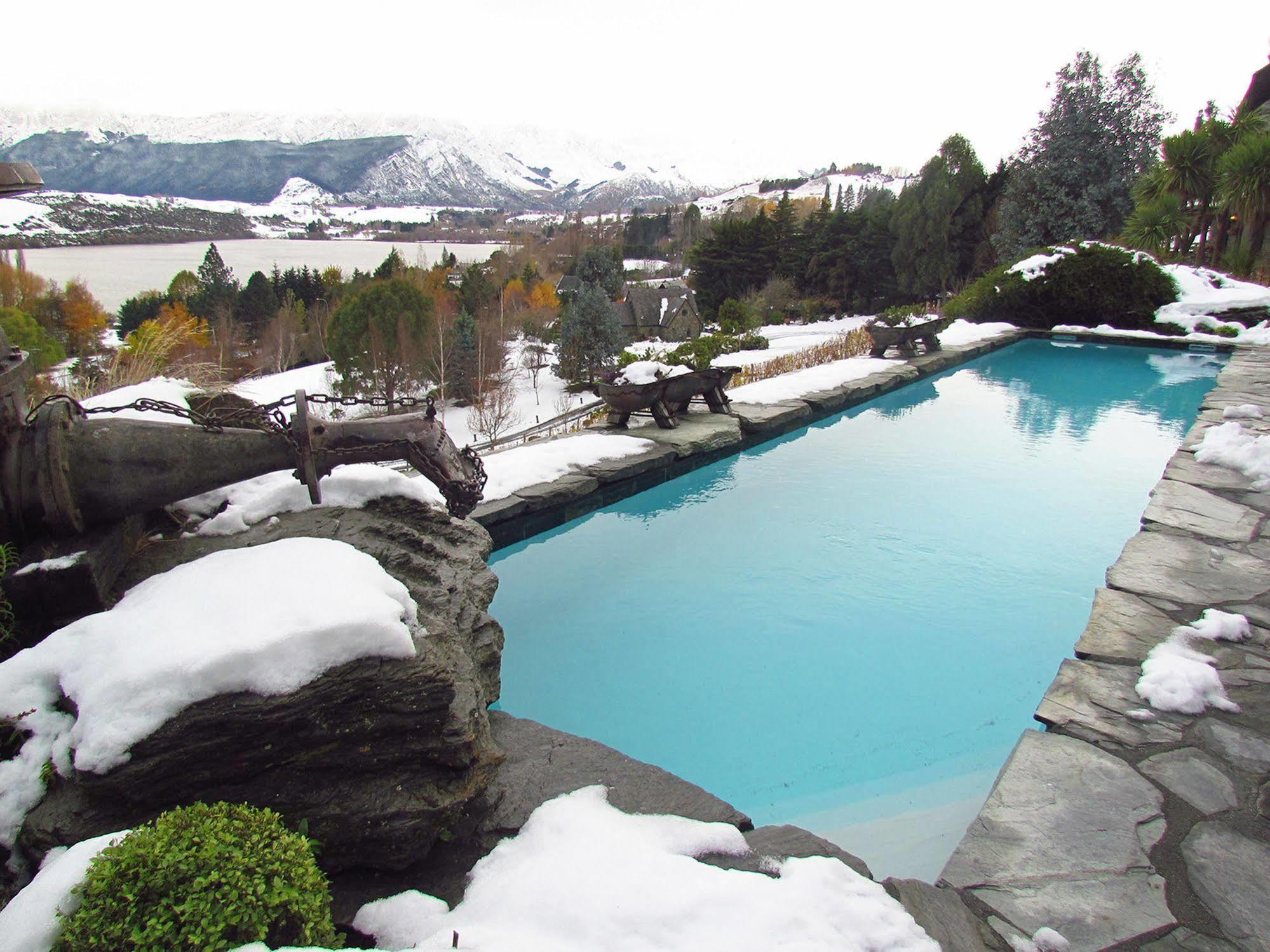 Stoneridge Estate Hotel Куийнстаун Екстериор снимка