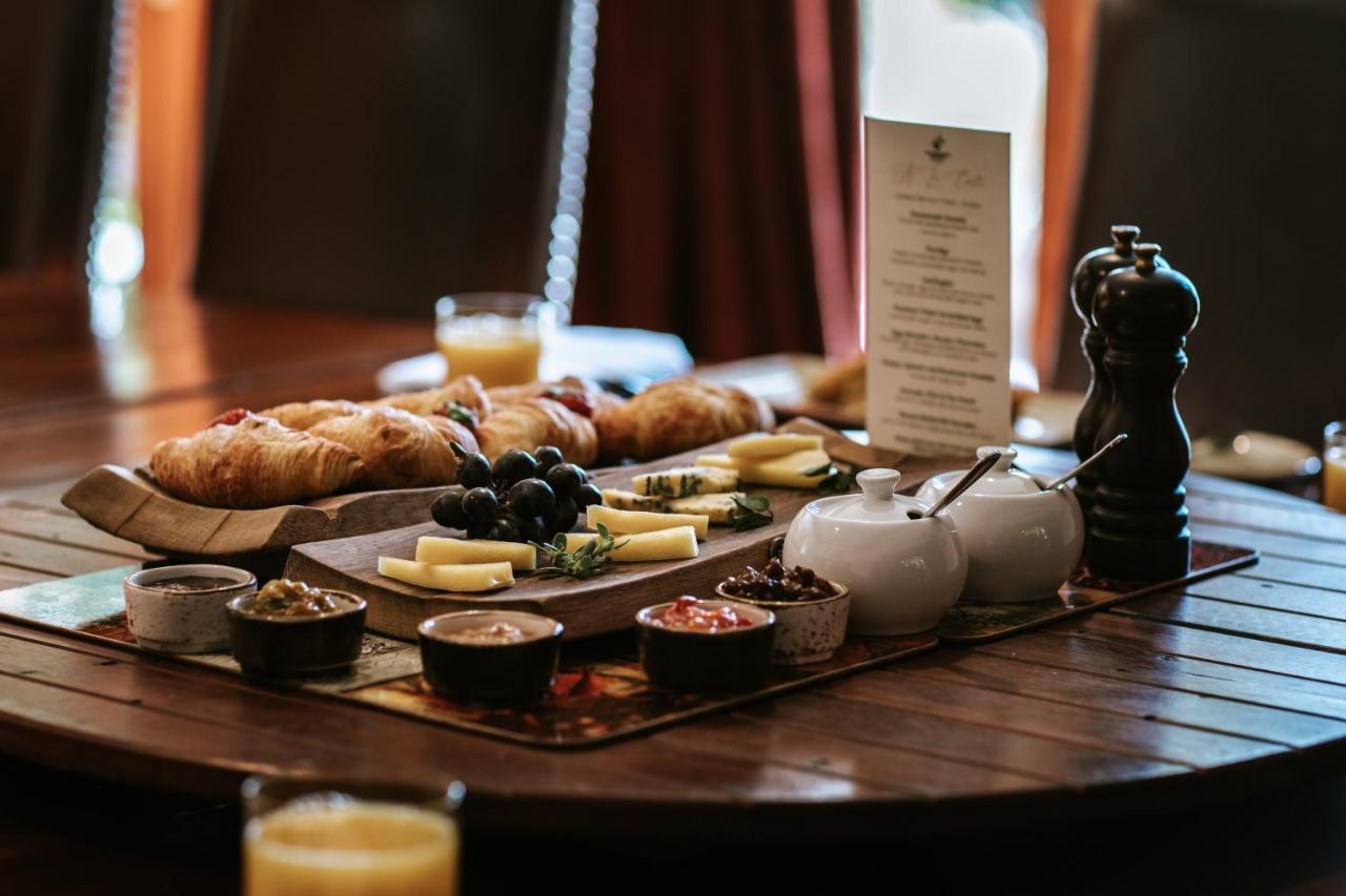 Stoneridge Estate Hotel Куийнстаун Екстериор снимка